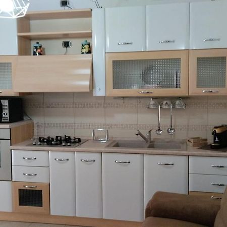 バーリLa Casa Di Elisaアパートメント エクステリア 写真