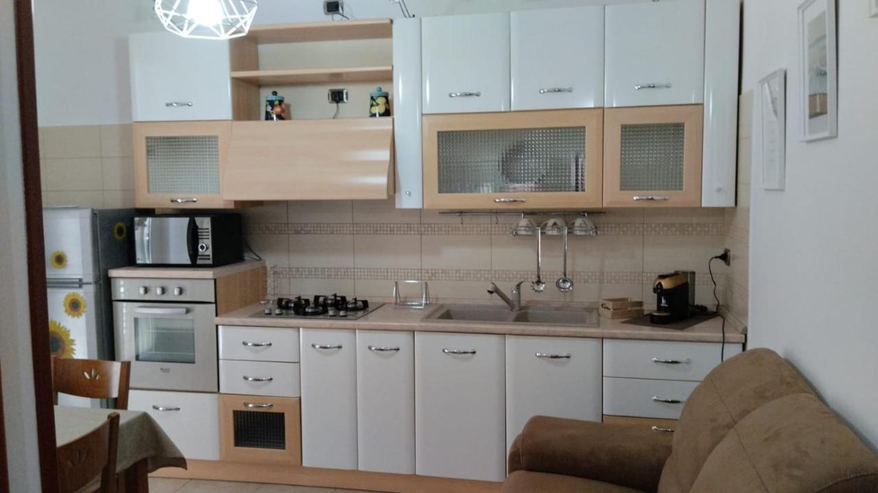 バーリLa Casa Di Elisaアパートメント エクステリア 写真